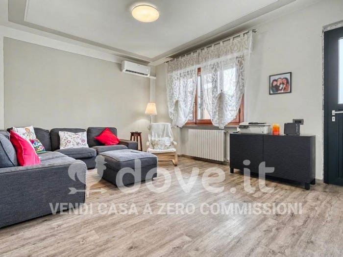 Casa con 6 locali in vendita in Via Palmiro Togliatti, Centro, Pieve a Nievole