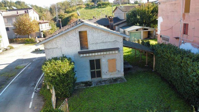 Casa con 6 locali in vendita in Rocca Malatina, Guiglia