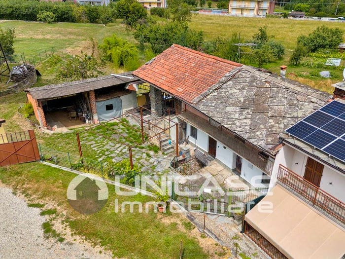 Casa quadrilocale in vendita in Via Rivà Masini, Barge