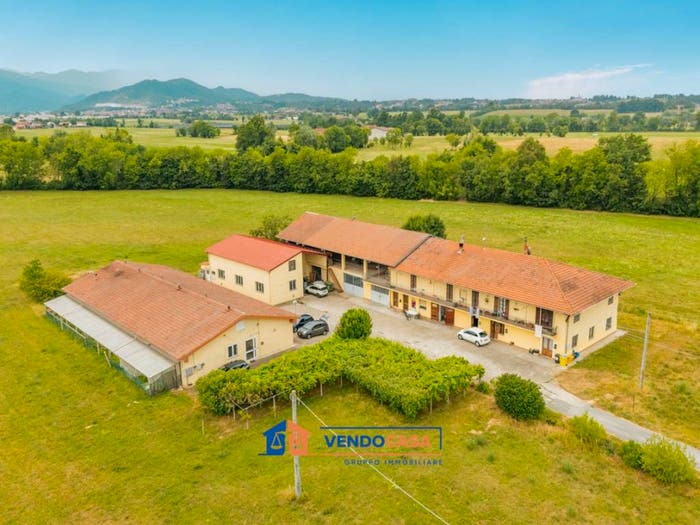 Casa con 6 locali in vendita in Strada dei Broceri, Merlo Mezzavia Beila, Mondovì