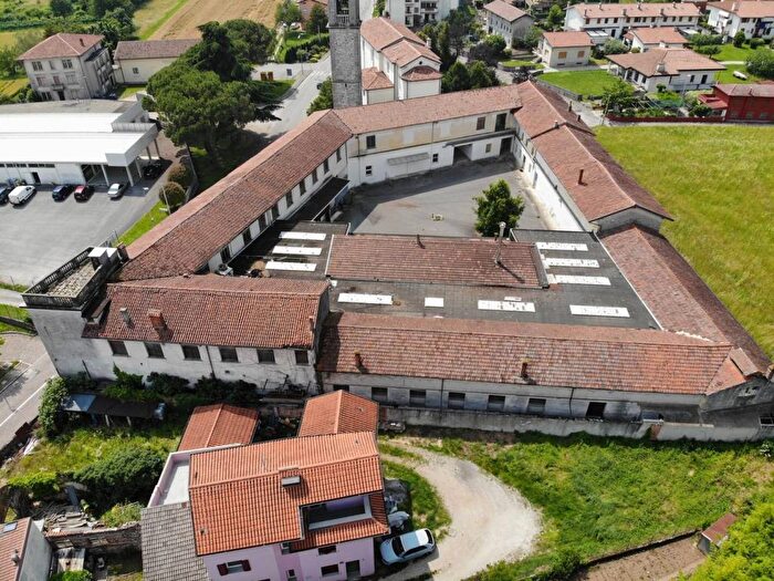 Casa in vendita in Via della Chiesa, Feletto Umberto, Tavagnacco