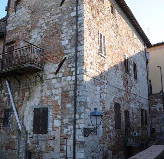 Appartamento con 6 locali in vendita in Colle Bassa Via Gramsci, Colle di Val d'Elsa