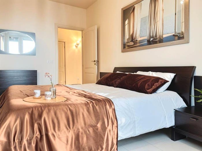 Appartamento con 5 locali in vendita in Via Adelina Zini, Marina di Massa Centro, Massa