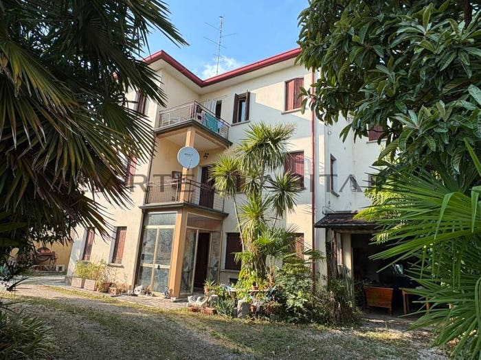 Casa con 6 locali in vendita in Via Matteotti, Centro, Conegliano