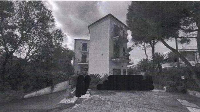 Appartamento bilocale in vendita in Via Isuledda, La Maddalena