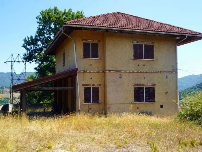 Casa con 6 locali in vendita in Via Valle Gargassa, Rossiglione