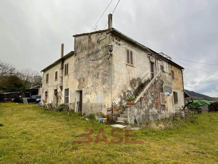 Casa con 6 locali in vendita in Via dei Quattro Comuni, Monteverdi Marittimo