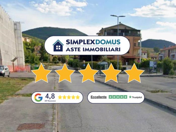 Appartamento quadrilocale in vendita in via Carlo Urbani, Centro, Fabriano