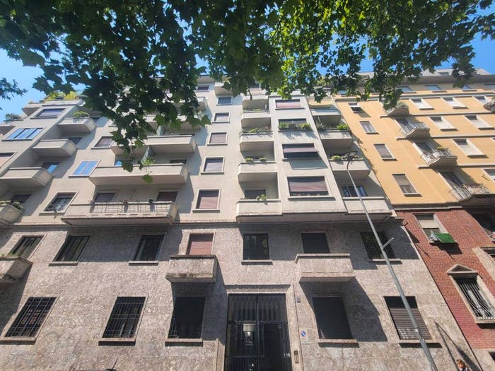 Appartamento quadrilocale in vendita in Viale Abruzzi, Morgagni, Milano