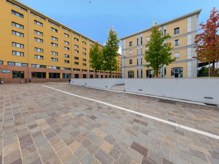 Appartamento trilocale in vendita in Viale Giovanni Suzzani, Prato Centenaro, Milano