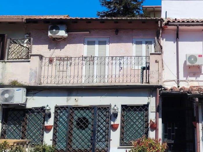 Appartamento trilocale in vendita in Via Cassia, La Storta, Roma
