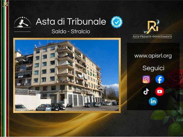 Appartamento quadrilocale in vendita in Via Costantino Grimaldi, Centro Direzionale, Napoli