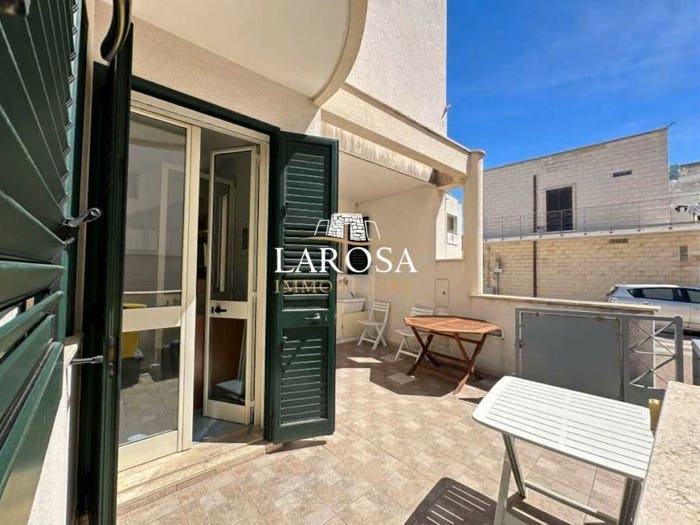 Appartamento quadrilocale in vendita in Via Ettore Fieramosca, San Foca, Melendugno