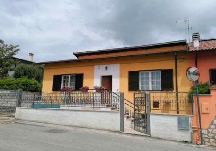 Appartamento con 5 locali in vendita in Via Monte Cervaro, San Pelino, Avezzano