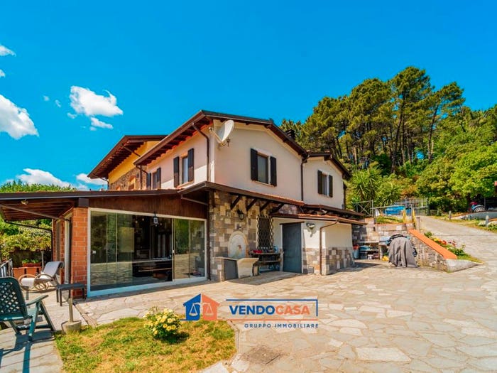Casa con 5 locali in vendita in Via Palazzina, Fosdinovo
