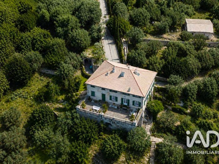 Casa con 6 locali in vendita in Localit  Case Sparse Ridarolo Levanto, Centro, Levanto