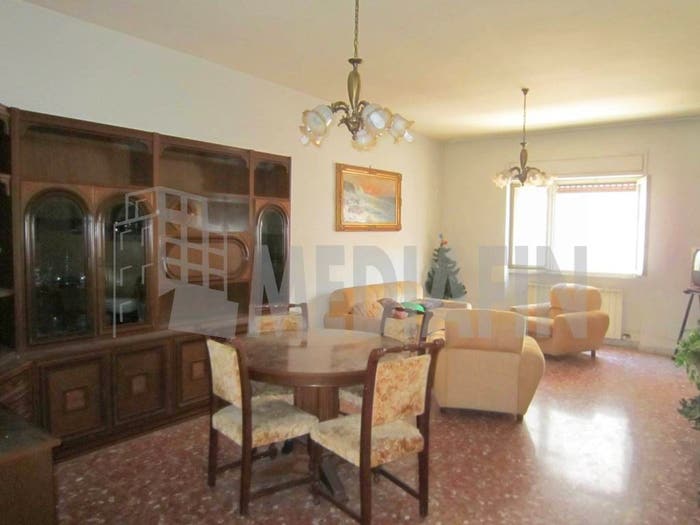 Appartamento con 6 locali in vendita in VIA SIBARI, Rossano Stazione, CoriglianoRossano