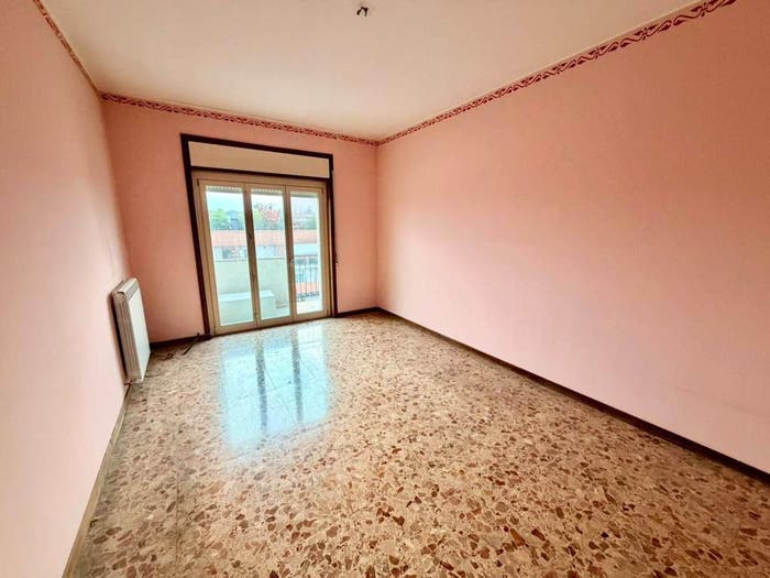 Appartamento trilocale in vendita in Via Cristoforo Colombo, Via Colombo, Piacenza