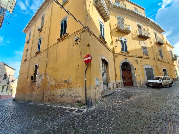 Appartamento trilocale in vendita in Via Arturo Adinolfi, Centro, Cava de' Tirreni