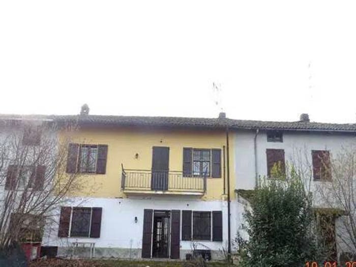 Casa trilocale in vendita in Cascina Valghiaia, Rivanazzano Terme