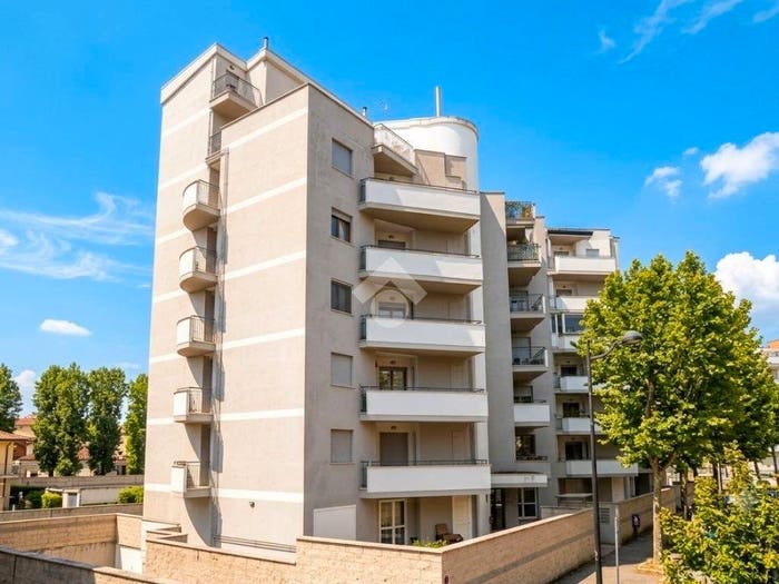 Appartamento trilocale in vendita in Via Finlandia, Porto Allegro, Montesilvano