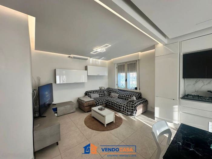 Appartamento trilocale in vendita in Via Aurelia, Centro, Ceriale