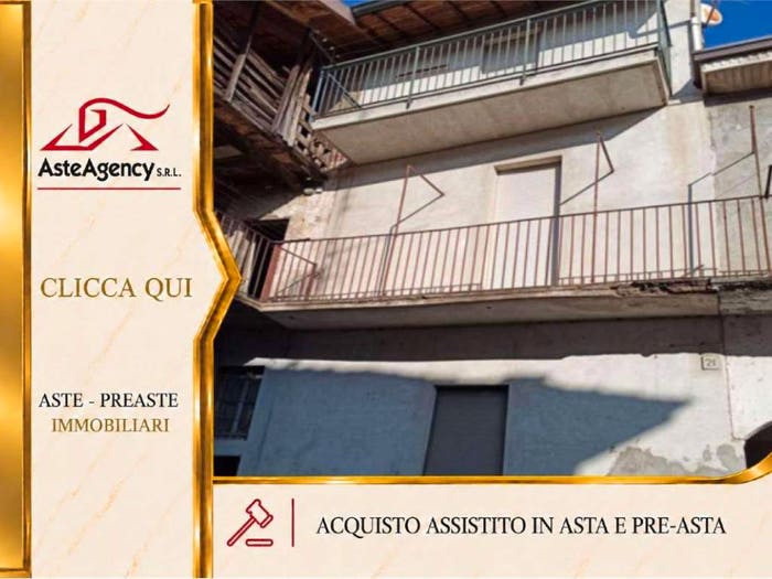 Casa con 6 locali in vendita in Via Castello, Lurago Marinone