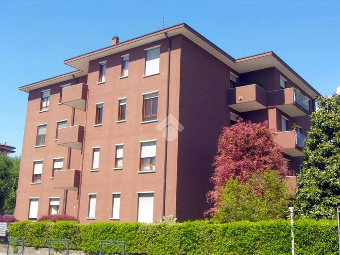 Appartamento bilocale in vendita in Via Alcide De Gasperi, Centro, Merate