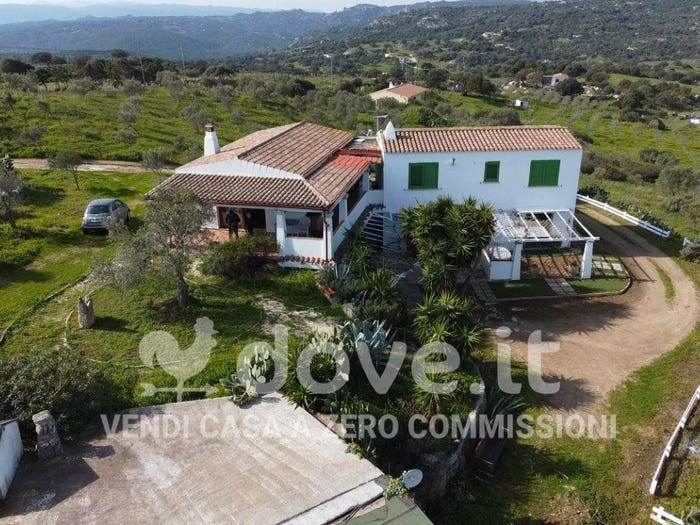 Casa quadrilocale in vendita in Via Raica, Mannazzu Putzolu, Olbia