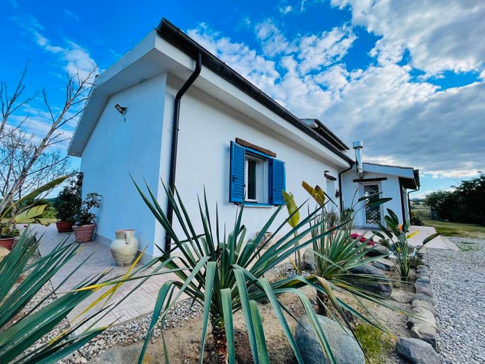 Casa con 5 locali in vendita in Strada Vicinale Pauli, Tortolì
