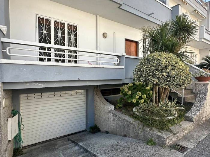 Casa con 6 locali in vendita in Centro, Roccapiemonte
