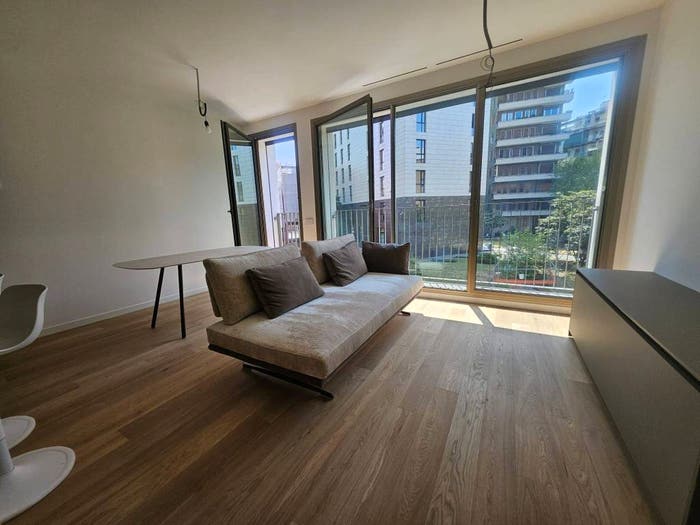Appartamento trilocale in affitto in Corso di Porta Romana, Missori, Milano