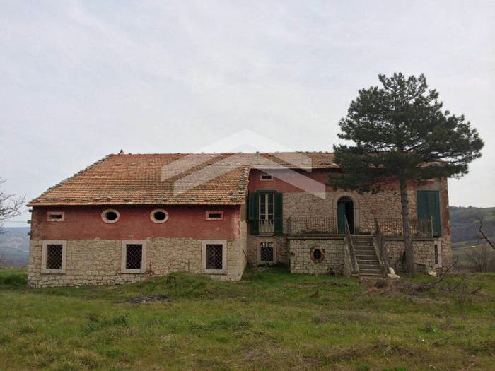 Casa con 6 locali in vendita in SC Riccia Pietracatella, Riccia