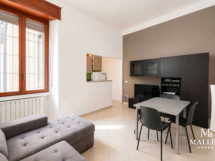 Appartamento trilocale in affitto in Via Enrico Tellini, Cenisio, Milano
