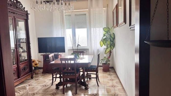 Appartamento quadrilocale in vendita in Via Paolo Vannucci, Fabbricotti, Livorno