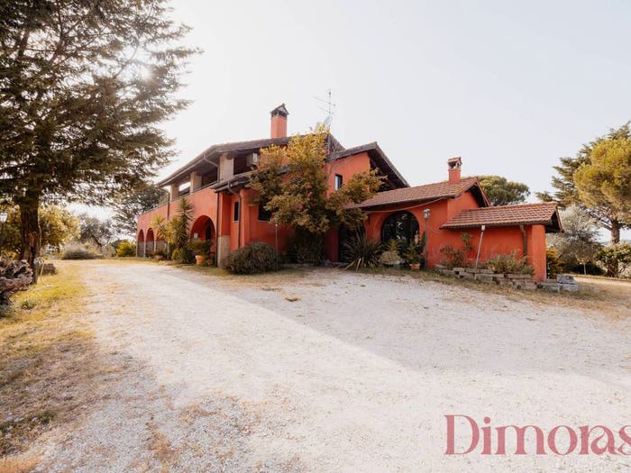 Casa con 6 locali in vendita in Via Fontana Mancina, Centro, Sacrofano
