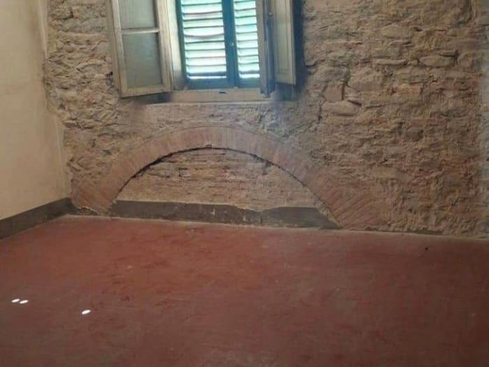 Appartamento trilocale in vendita in PIAZZA GARIBALDI SOCI, Soci, Bibbiena