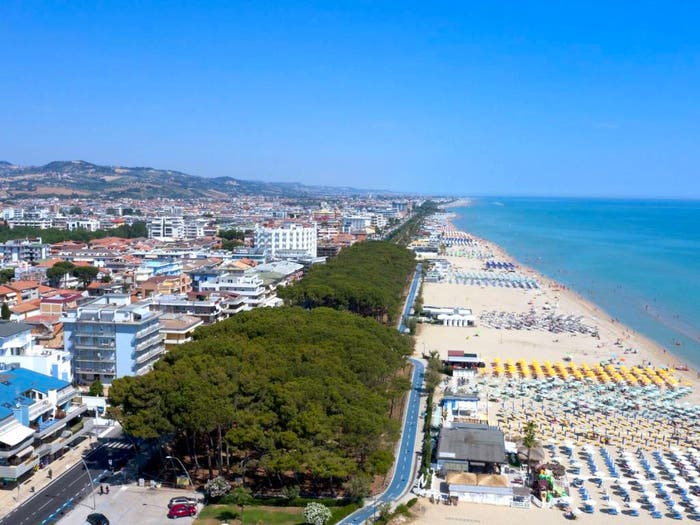 Appartamento quadrilocale in vendita in Via Abruzzo, Centro, Alba Adriatica