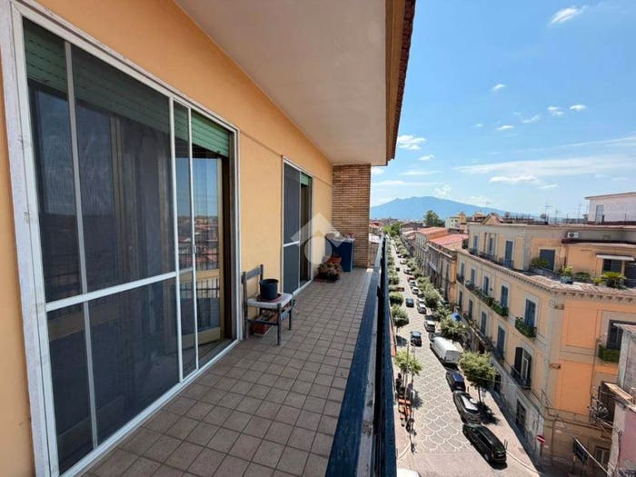 Appartamento quadrilocale in vendita in Via Giovanni Soriano, Centro, Acerra