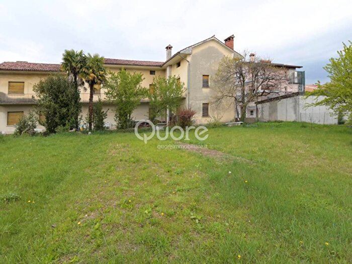Casa con 6 locali in vendita in via delle acque, Via Cividale, Udine