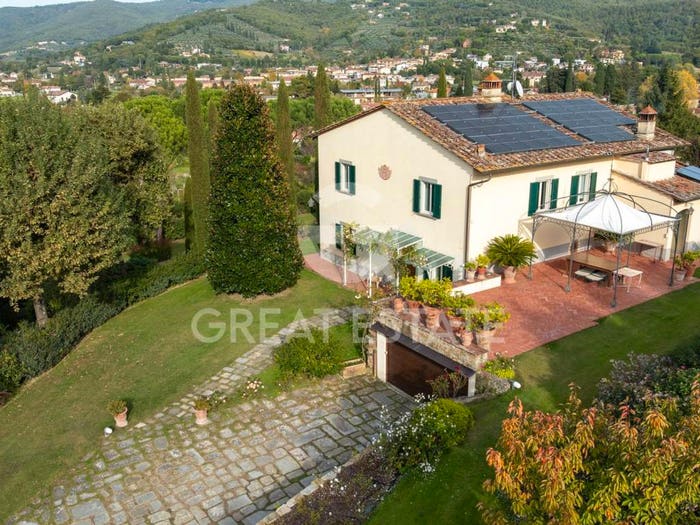 Casa con 6 locali in vendita in Corso Italia, Porta Santo Spirito Stazione, Arezzo