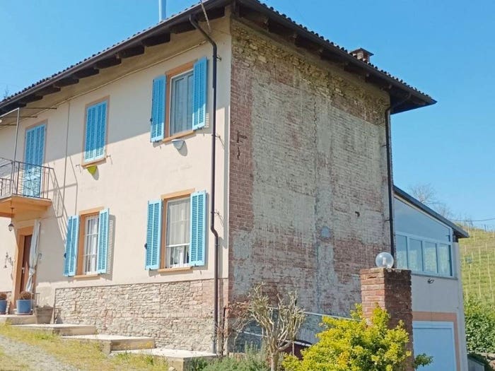 Casa con 6 locali in vendita in Regione Traversa, Rocchetta Palafea