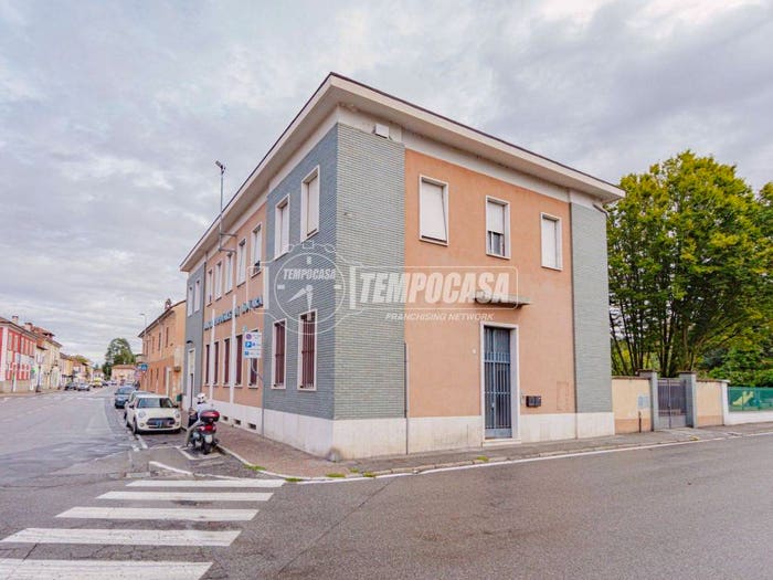 Appartamento trilocale in vendita in Via Robecchi, Gravellona, Gravellona Lomellina