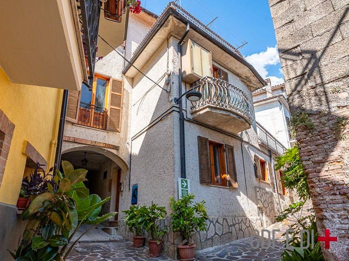 Casa con 5 locali in vendita in Via Dritta, Santa Rufina, Cittaducale