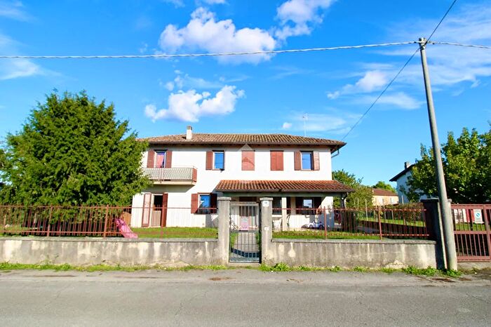 Casa quadrilocale in vendita in Via Antonini, Campolongo Tapogliano