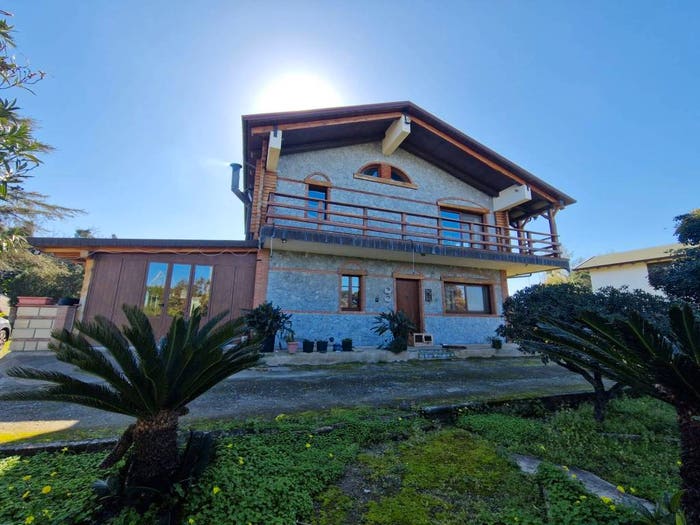 Casa con 5 locali in vendita in Via A Torre, Pace del Mela