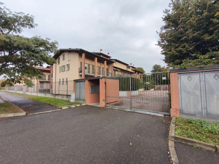 Appartamento bilocale in affitto in Via Luciano De Pascalis, Madonnina, Pavia