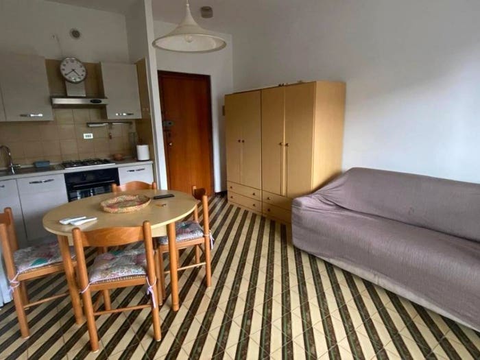 Appartamento bilocale in vendita in Via Felice Cavallotti, Marina di Carrara, Carrara