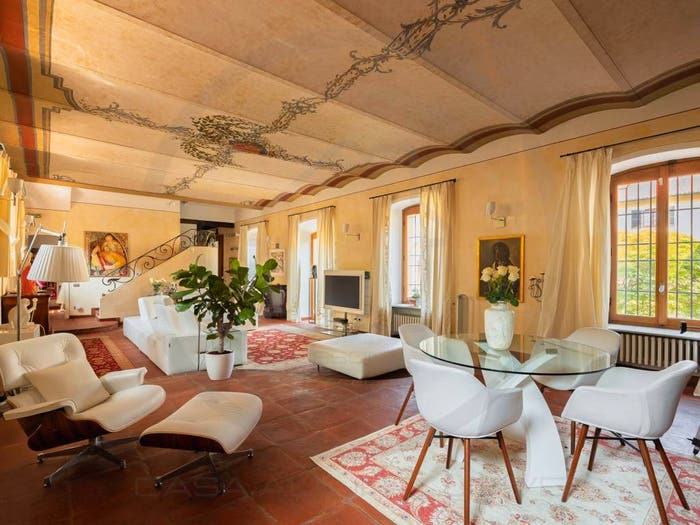 Appartamento con 6 locali in vendita in Via Stanga Busca, Costa Lambro, Carate Brianza