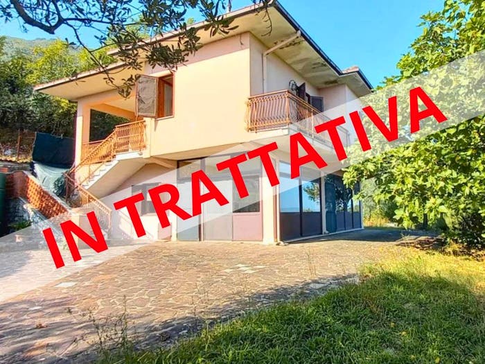 Casa con 5 locali in vendita in Via Fontana della Porta, Morolo